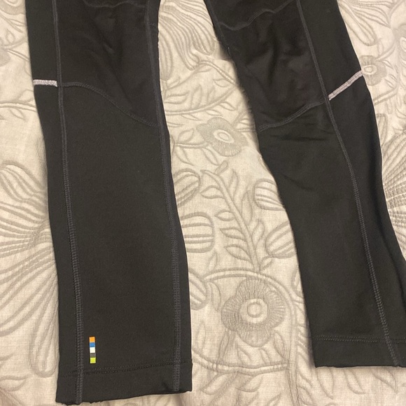 Like new smart wool leggings no flaws - Picture 3 of 9